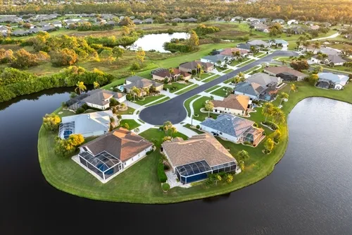 upscale suburban houses outside of sarasota florida