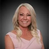 Lindsey Thomas~Williams real estate agent
